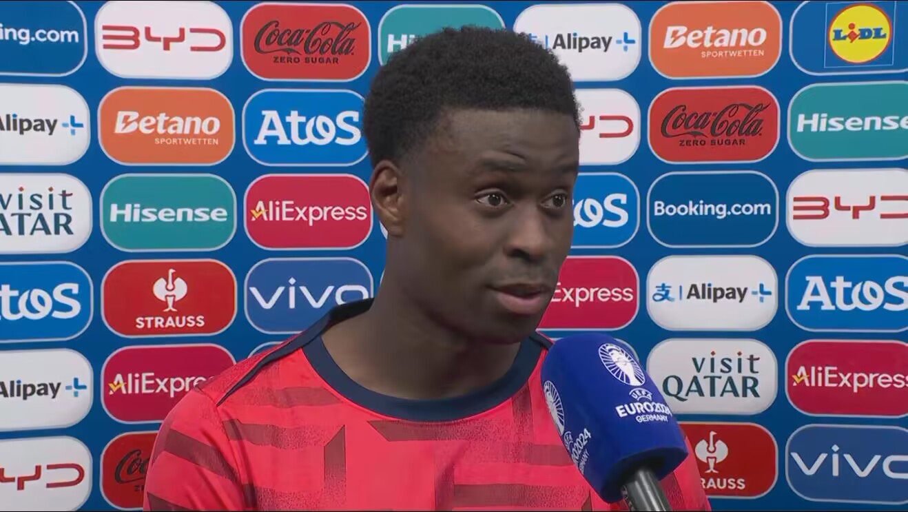 索斯盖特：盖伊的站位合理且冷静 他展示了自己是一位多么出色的球员