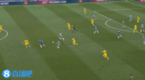 浪费了机会！比利时前场3对2 卡拉斯科传到丁丁身后 然后射门