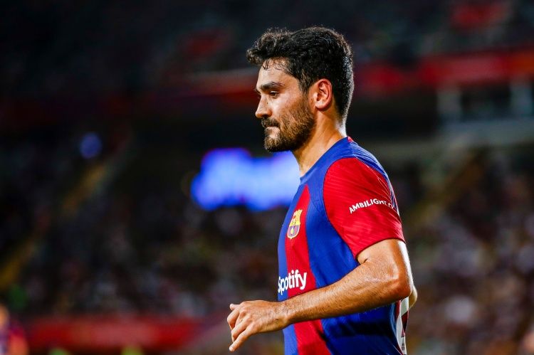 早报:新赛季首战夺冠!勒沃库森夺德超杯冠军