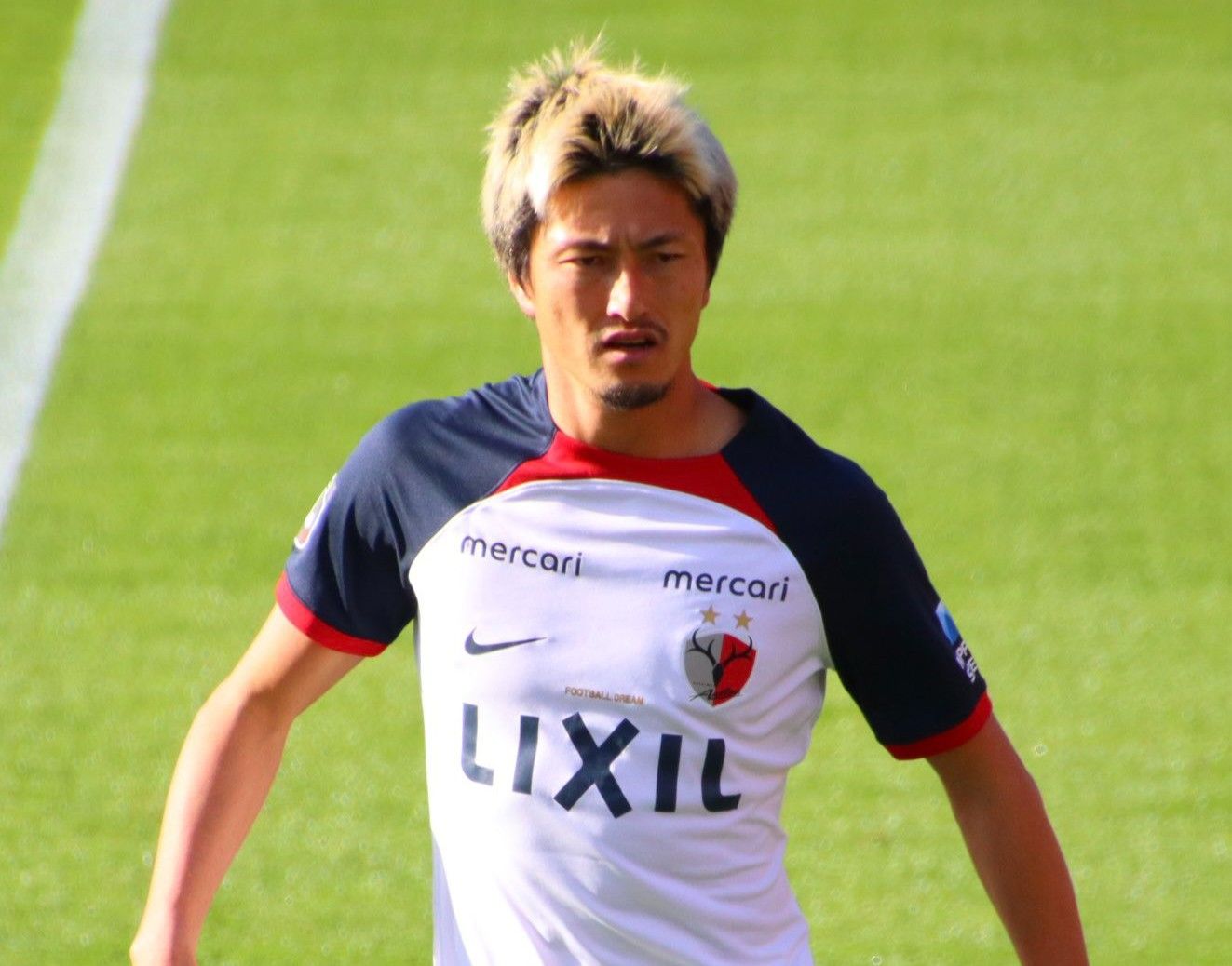 日媒：浦和红钻有意签下鹿岛鹿角前锋铃木优磨，欲触发4亿日元解约金